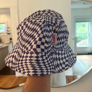 Lisa Says Gah! Bucket hat